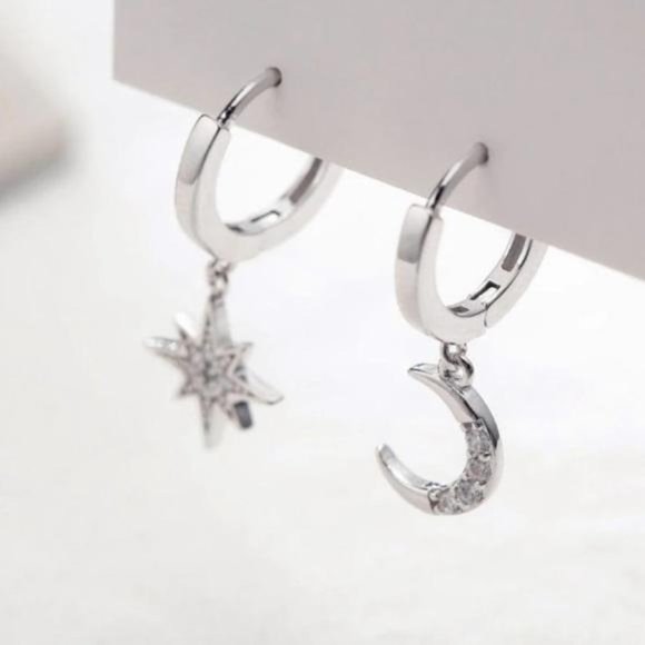 NEW 925 STERLING SILVER DIAMOND MOON STAR HOOPS, nice hoops, cute hoops - Picture 5 of 7
